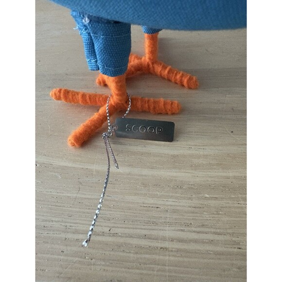 Target 2023 Spritz Bird SCOOP Ice Cream Sun Squad Summer Figure 6.5" - Picture 7 of 10